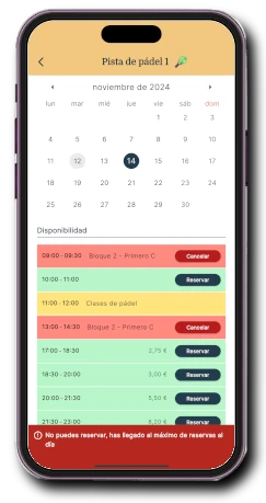 Reserva de pádel denegada por no cumplir reglas
